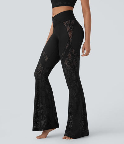 Éveil™ | Legging de yoga évasé avec taille haute et détails en dentelle